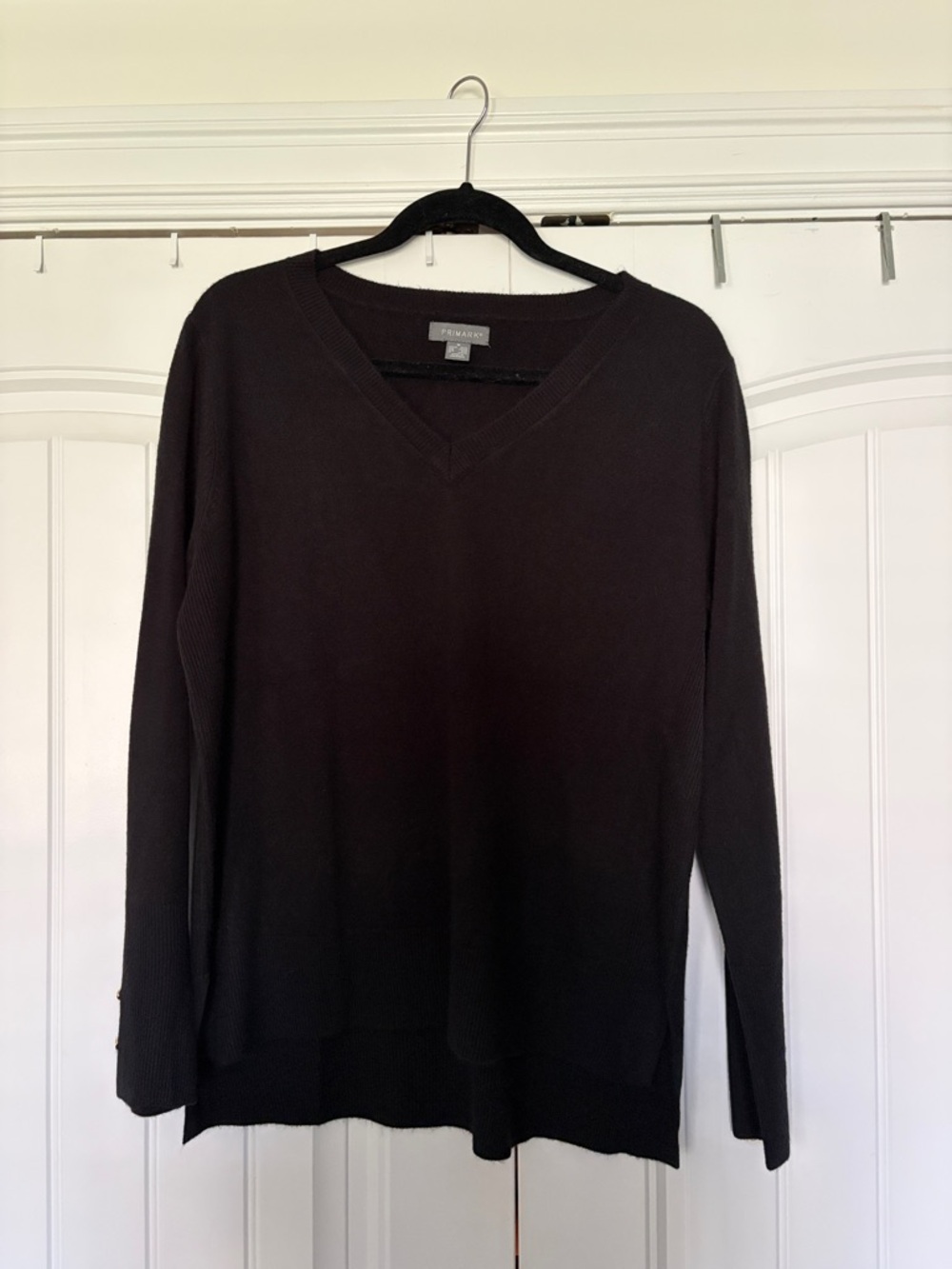 Primark Women's Black V-Neck Sweater